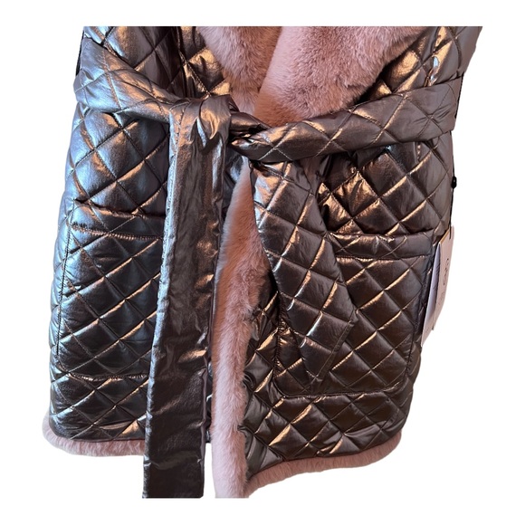 Furious Fur® ‘Delilah’ Reversible Vest (Small, Pink/Silver) NEW WITH TAGS - Picture 5 of 7